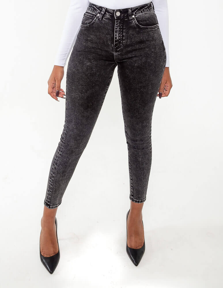 eziama skinny jeans black for women